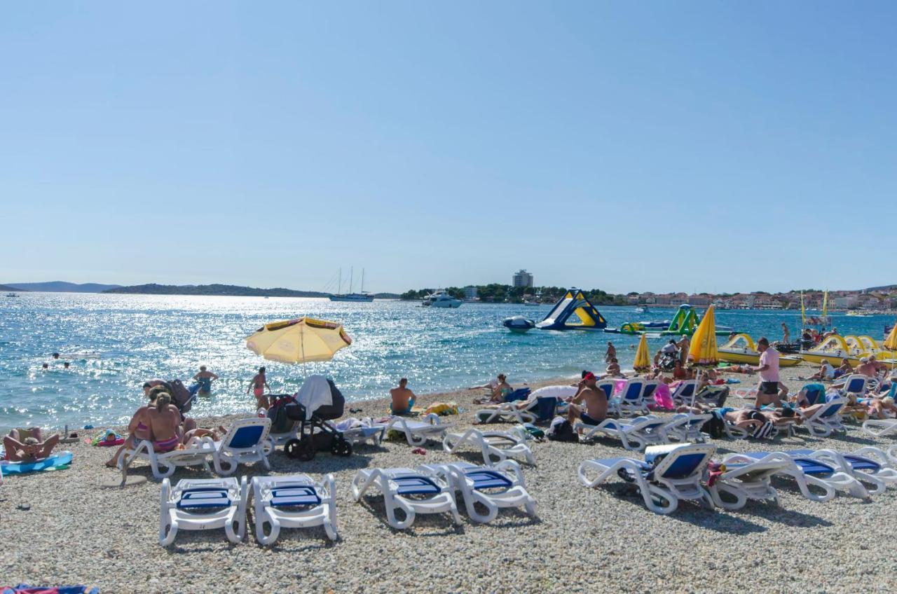 Apartments Amalija Vodice Bagian luar foto